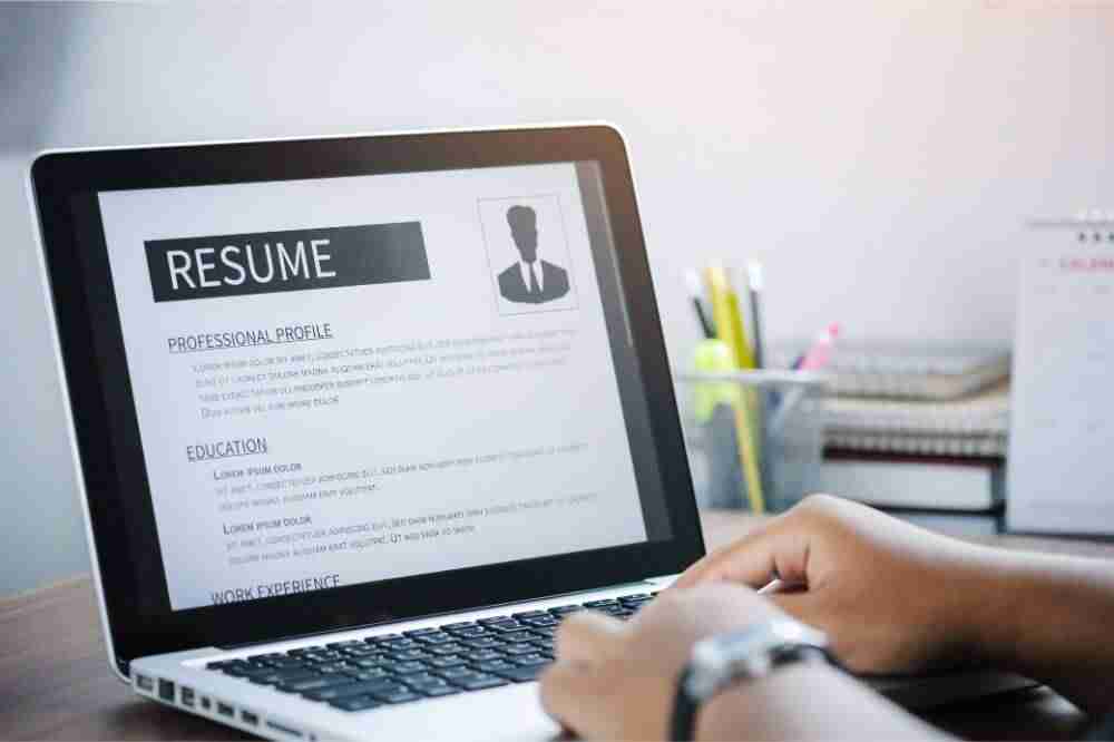 How To Format Dates On A Resume